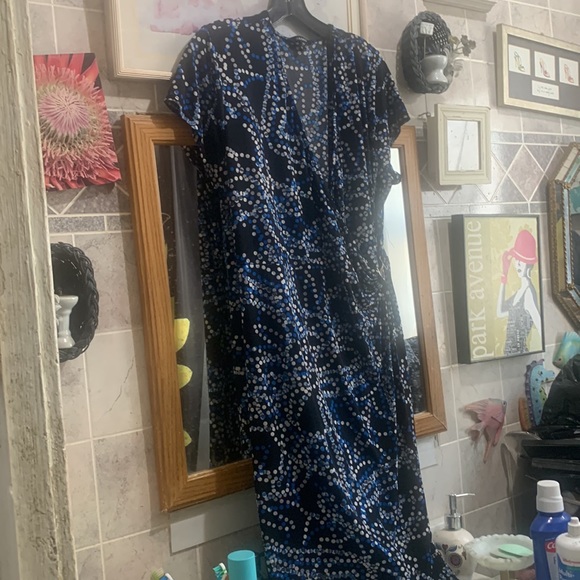 George dress - Picture 2 of 10